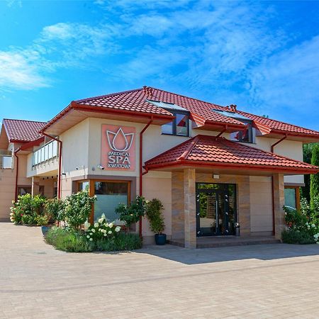 Medical Spa Kwiatowa Leczyca Exterior photo
