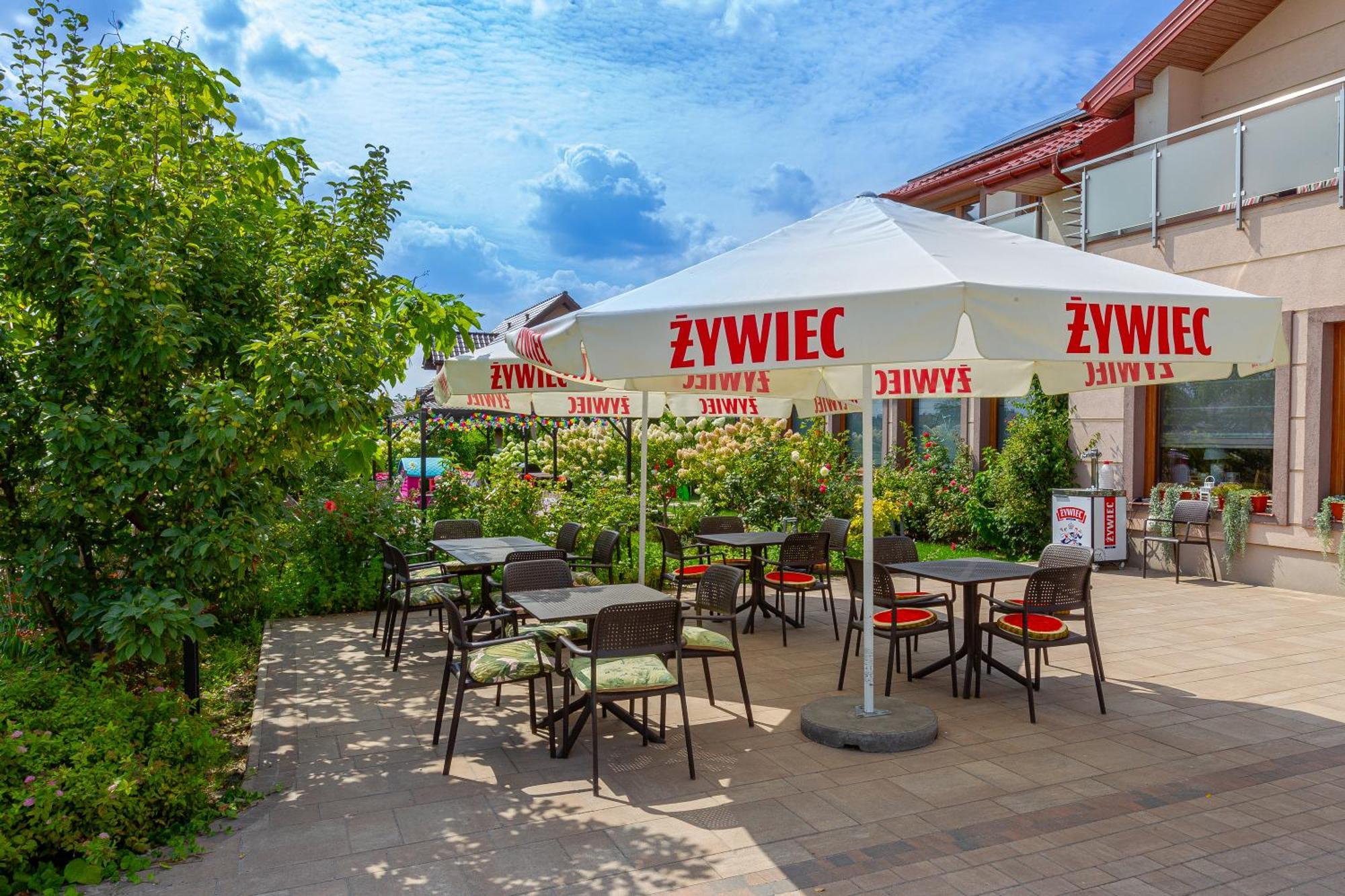 Medical Spa Kwiatowa Leczyca Exterior photo